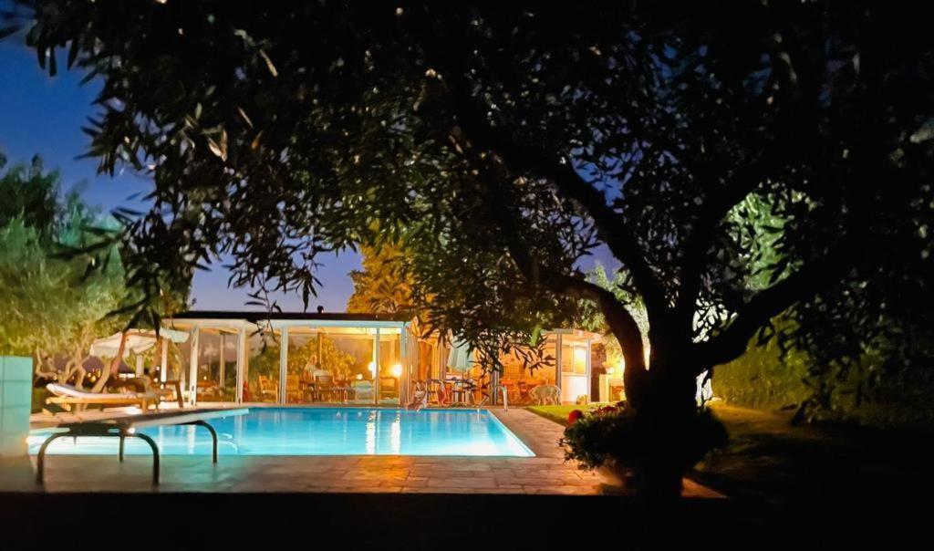 Villa Mandetta B&B Santo Stefano del Sole Kültér fotó
