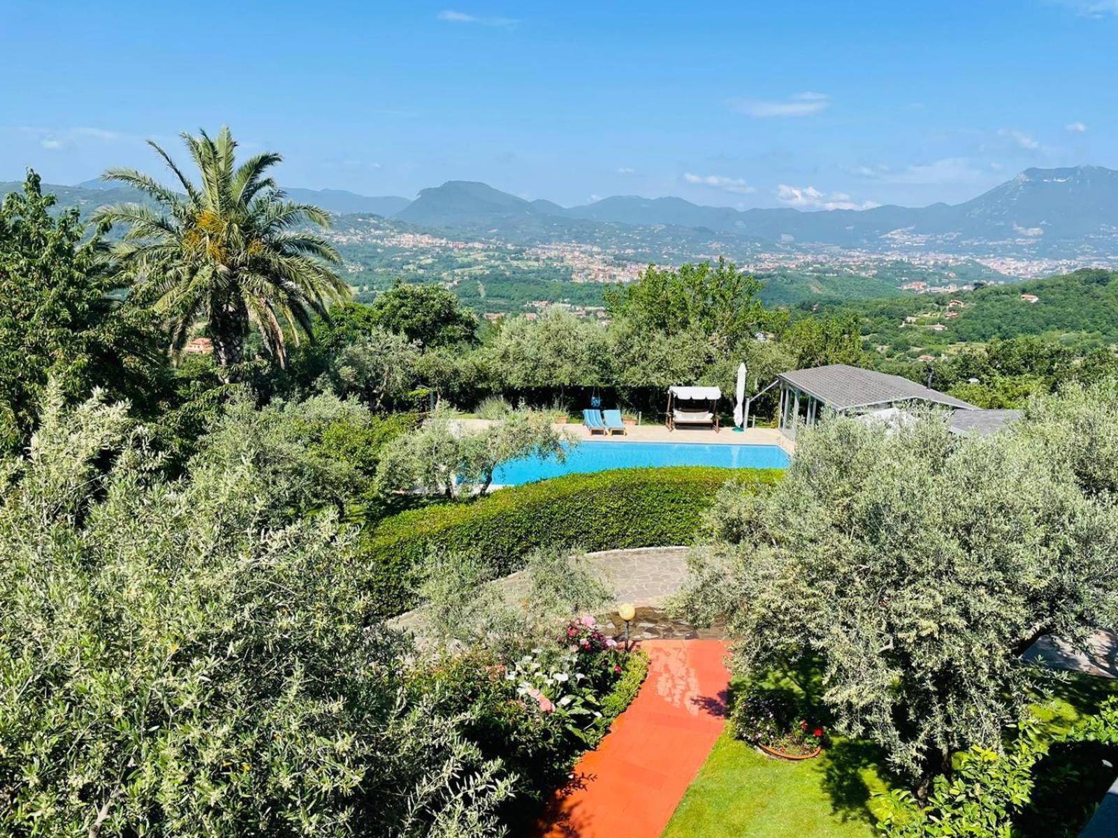 Villa Mandetta B&B Santo Stefano del Sole Kültér fotó